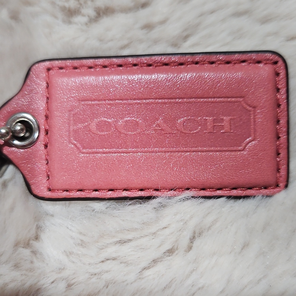 AI IS Coach Kristin Coral Pink Patent Leather Shoulder Bag with Silver Hardware - Picture 5 of 6
